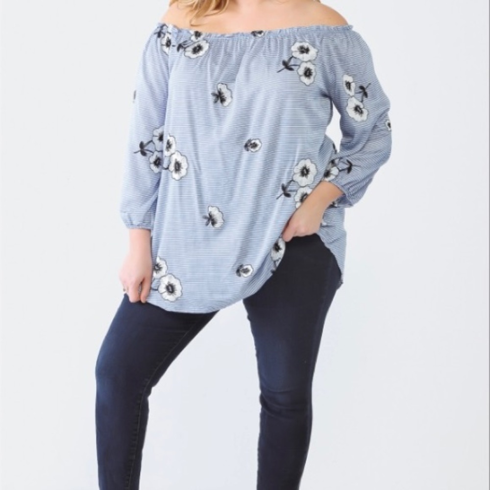 Janette Plus USA 3/4 sleeve striped‎ and floral top size 2X